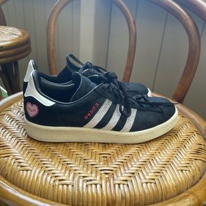 Adidas Campus 80s Black suede “Tokyo Manga” GY4586 us 6 
Men’s 6 women’s 8